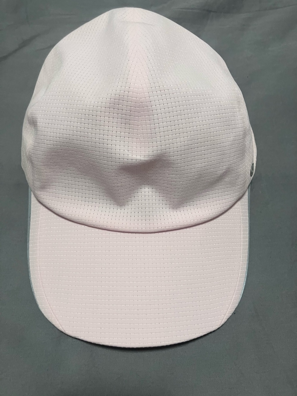 Lululemon Fast and Free Running Hat - Woven Air, light pink, size S/M